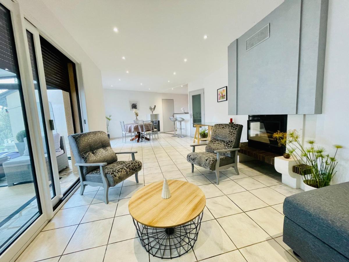 Maison T2 De 70 M2 Avec Jardin Et Veranda Rignac  Eksteriør bilde